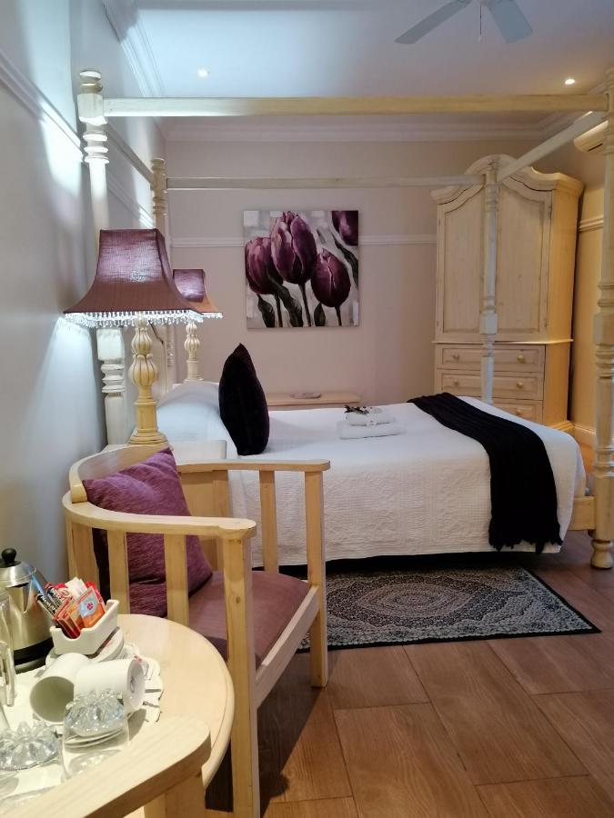 Casa Romana B&B Ladybrand Екстериор снимка